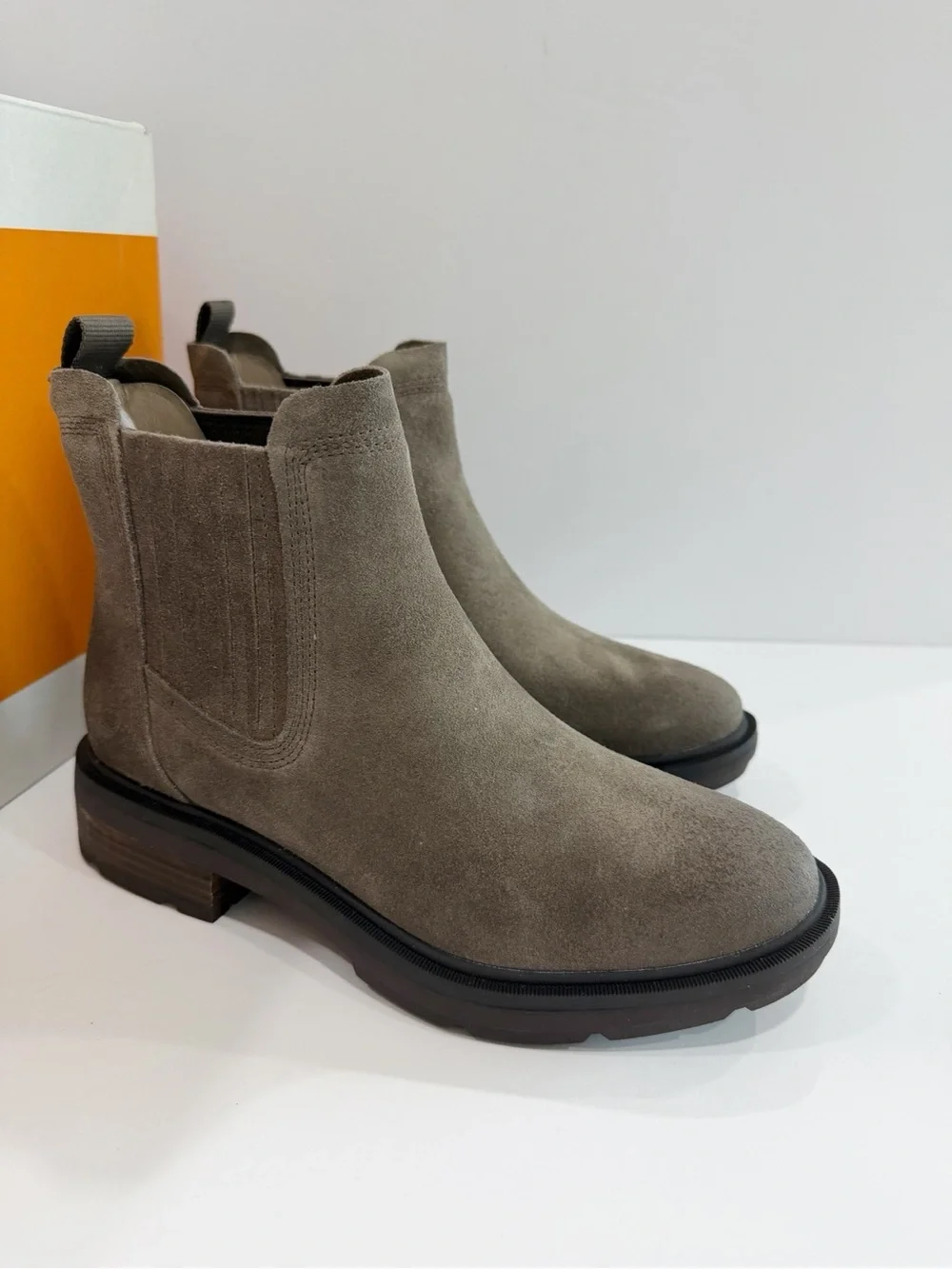 Timberland Women's Brimfield Mid Pull On Chelsea Ankle Boots